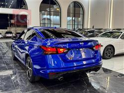 نيسان ألتيما